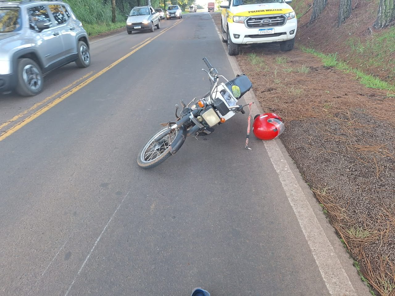Idoso de 67 anos fica gravemente ferido em acidente com caminhão na SC-163