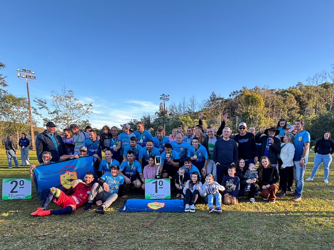 Campeonato Municipal de Futebol 7 Livre Masculino e Feminino conheça os campeões