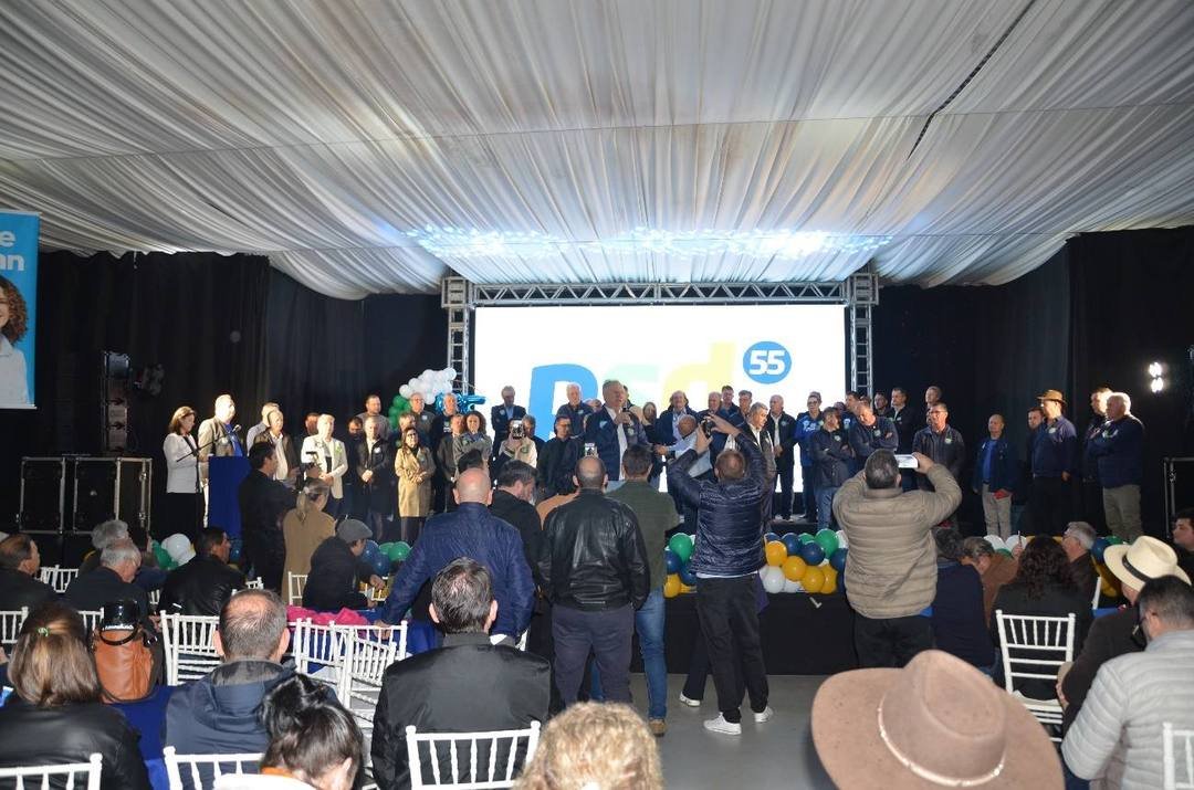 Wilson Trevisan e Marlene Fengler lançam pré-candidaturas em evento de aliança partidária em São Miguel do Oeste - SC