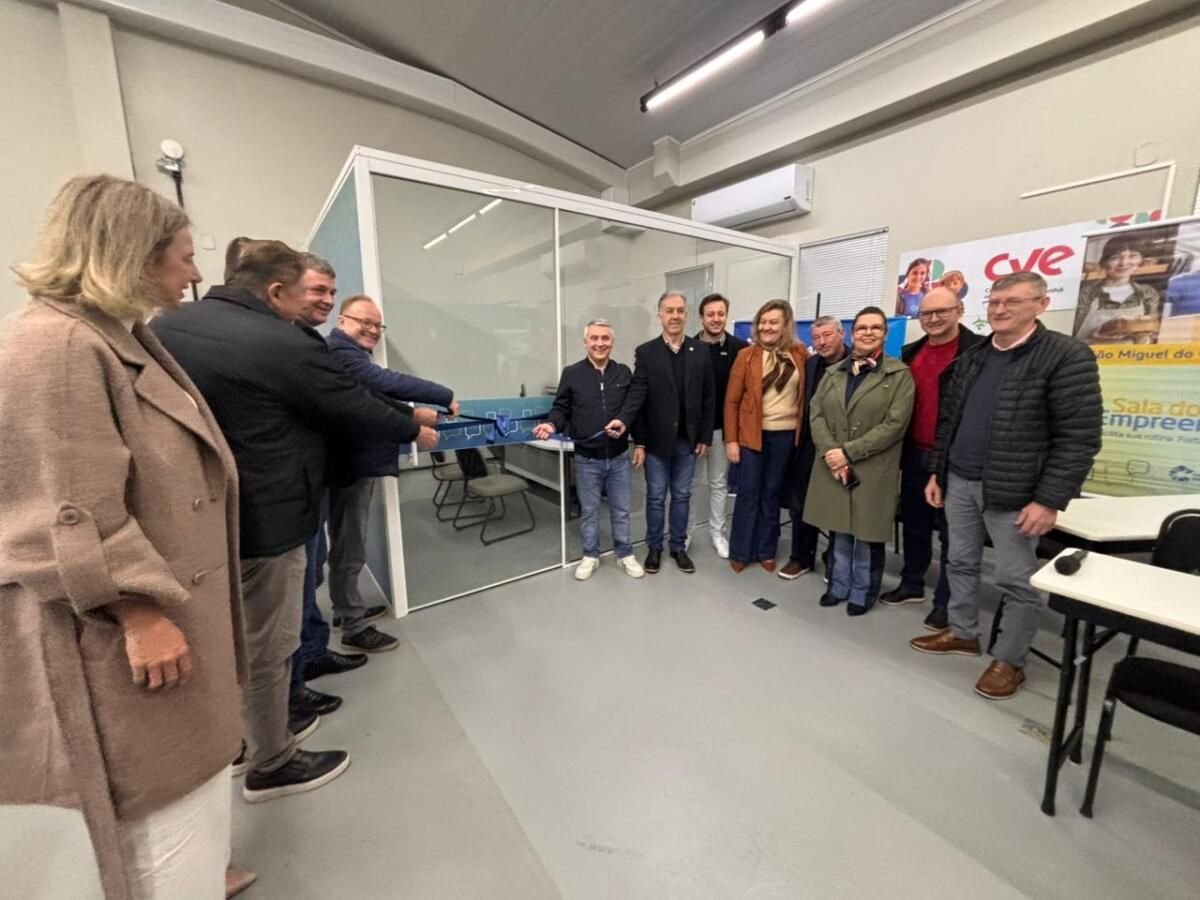 Sala do Empreendedor é inaugurada na ACISMO em São Miguel do Oeste