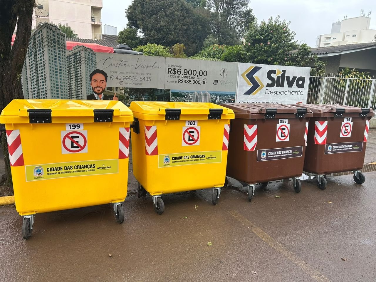 Novos contêineres de resíduo são instalados no município e antigos são substituídos