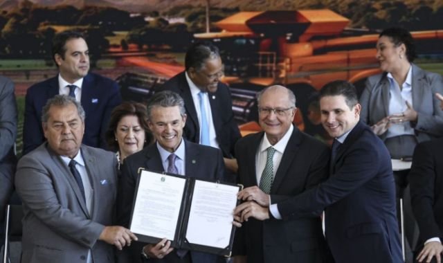 Governo Federal lança Plano Safra 2026/2027 com R$ 525,1 bilhões para o agronegócio