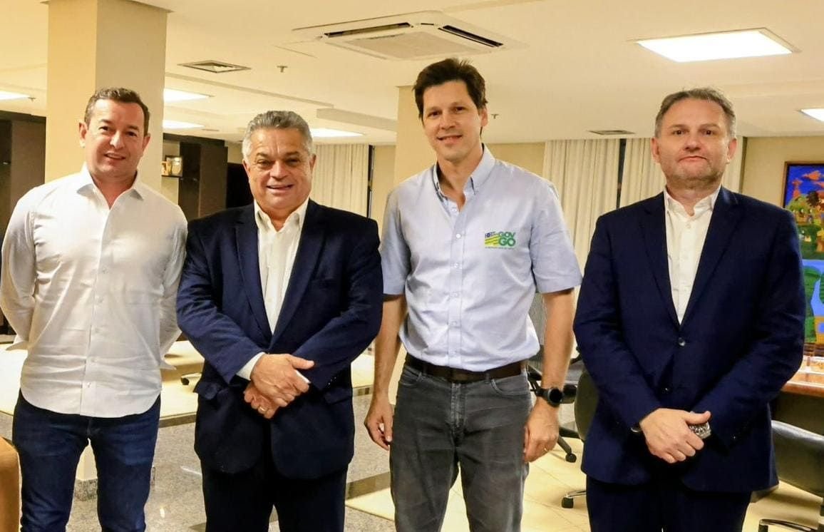 João Rodrigues mapeia modelos de gestão em Goiás para plano de governo em SC