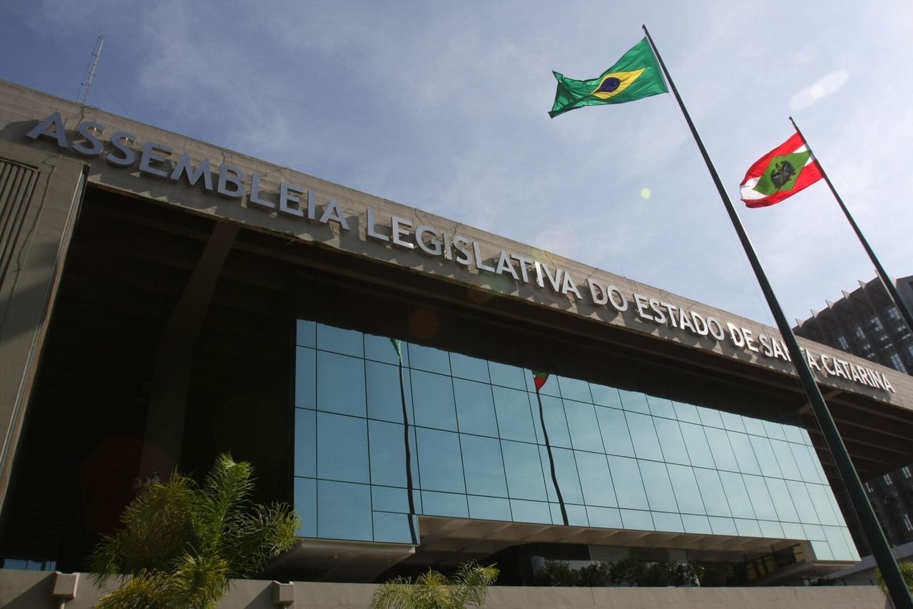 Alesc anuncia repasse de R$ 10 milhões para ações de prevenção a desastres naturais