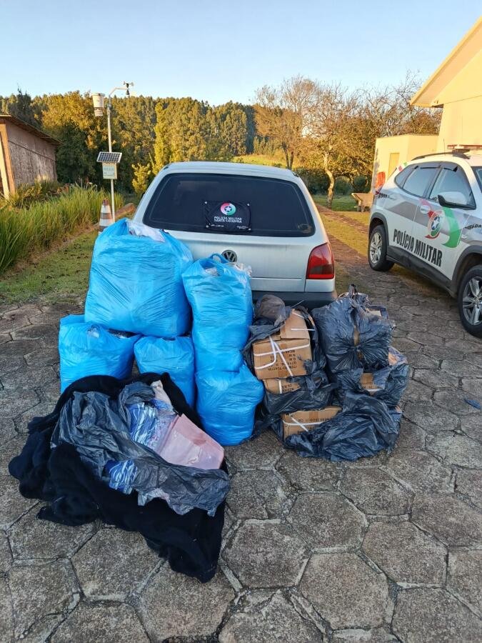 Carga irregular é apreendida pela PM em Palma Sola