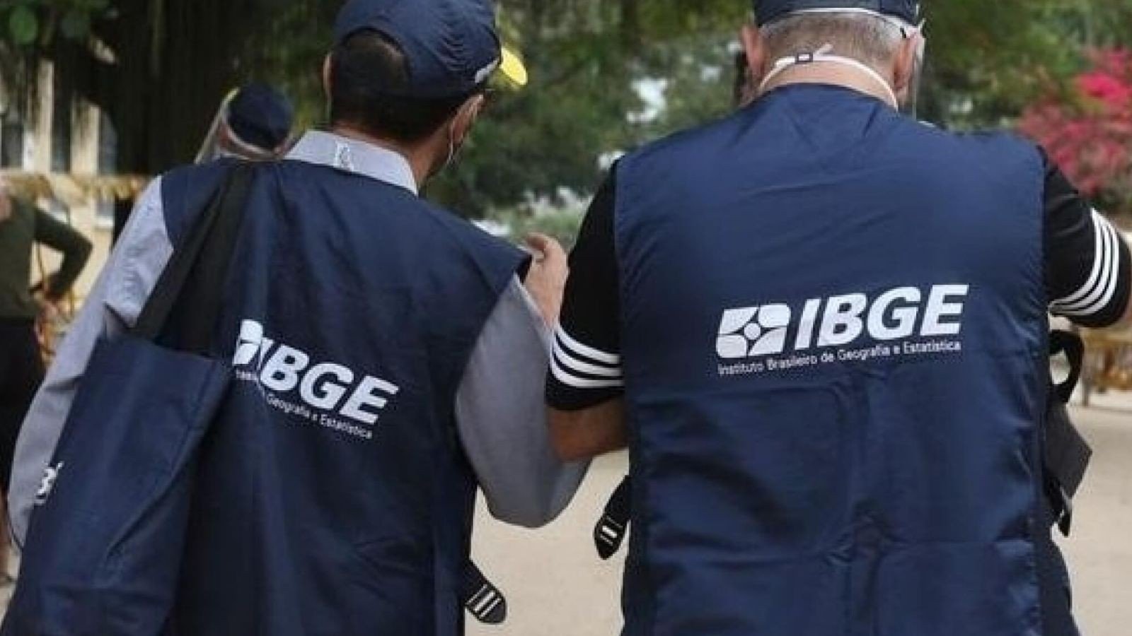 IBGE oferta salários de até R$ 5,2 mil em seleção com 389 vagas para mais de 40 cidades de SC