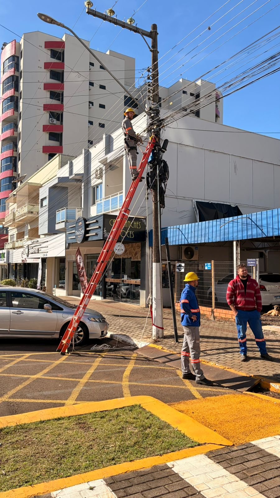 Procon Maravilha promove segunda edição da Operação Limpa Fios