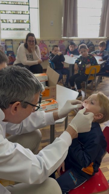 Avaliações de saúde bucal são realizadas com alunos da Rede Municipal de Ensino em Guaraciaba