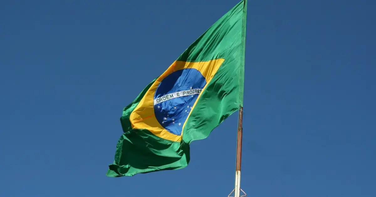 Brasil cai em ranking de competitividade mesmo com baixo desemprego