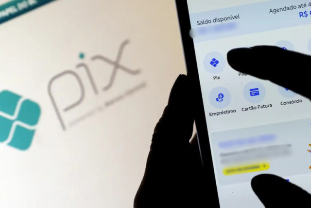 Homem utiliza Pix para encaminhar mensagens à vítima e viola medida protetiva em Maravilha