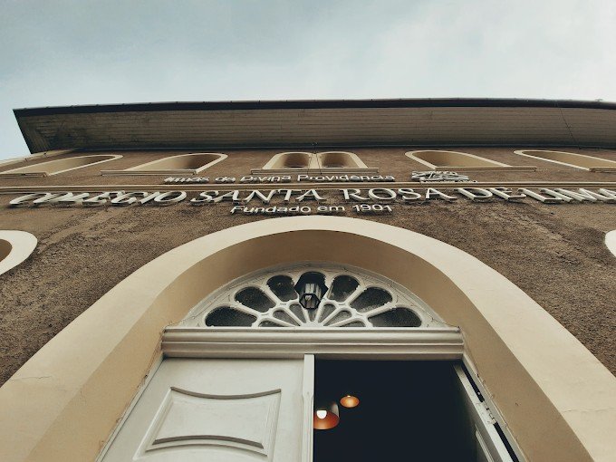 Colégio Santa Rosa chega aos 125 anos unindo tradição e inovação no ensino