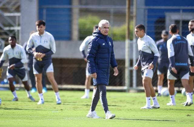 Grêmio retoma atividades com foco em vendas e definição do elenco para o segundo semestre