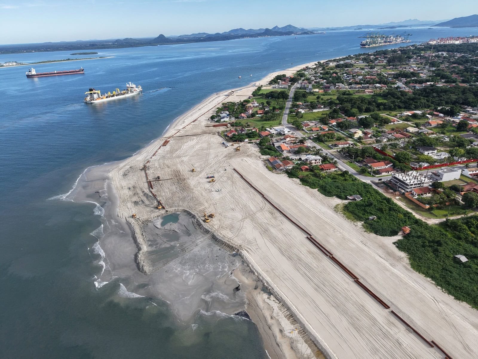 Obras de recuperação da Praia de Itapoá alcançam 88% de execução - Santa Catarina em Pauta