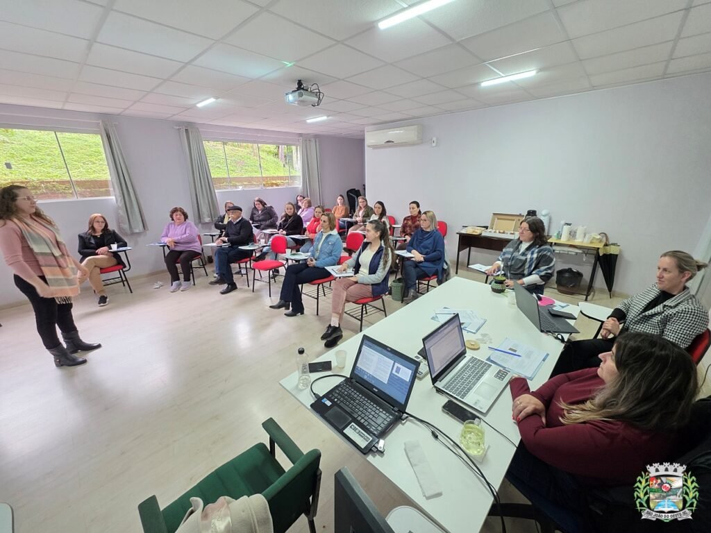 Capacitação intersetorial fortalece rede de proteção à criança e ao adolescente em São João do Oeste