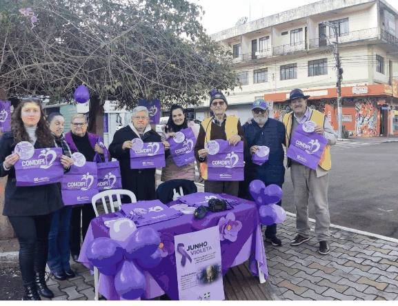 Junho Violeta reforça combate à violência contra a pessoa idosa e destaca direitos garantidos por lei