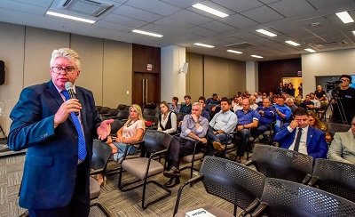 Nova diretoria da FECAM é eleita e empossada para 2020