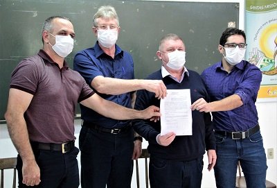 Município de Itapiranga firma contrato com o Instituto Santé