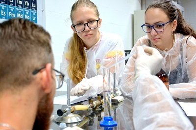 UCEFF lança 40 cursos semipresenciais e dois novos polos