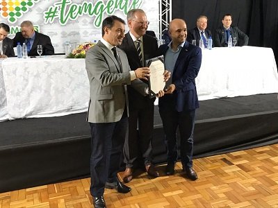 Trevisan reforça pedido  de comprometimento do Estado  com as demandas regionais