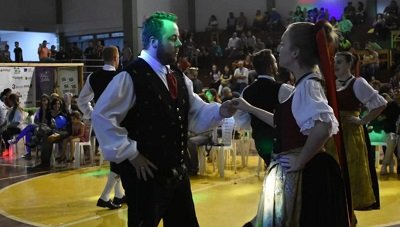 San Pedro: o Festival de Comércio e Fraternidade foi apresentado na sociedade