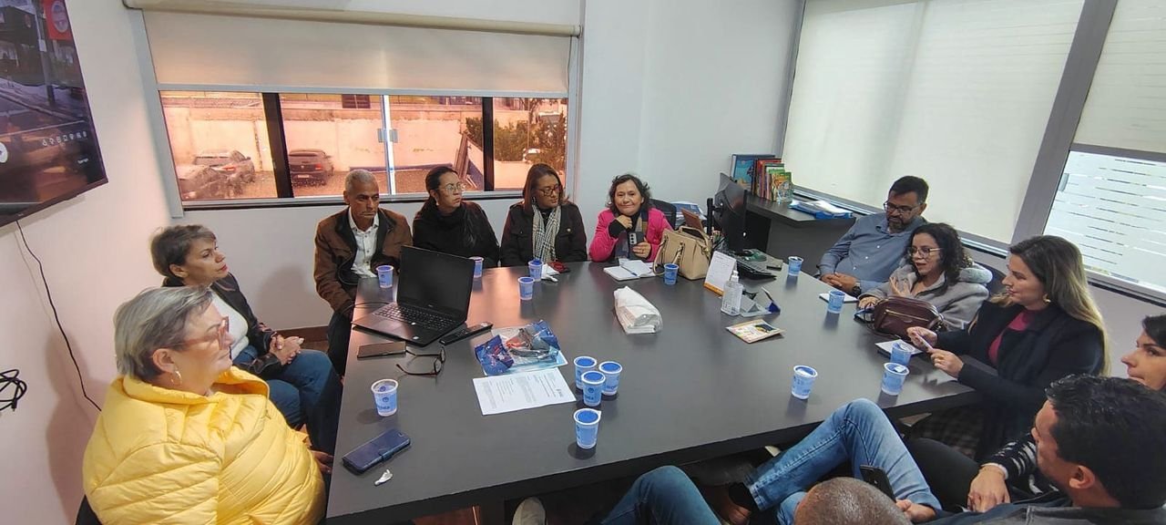 Balneário Camboriú apresenta modelo de educação inclusiva à comitiva de Minas Gerais