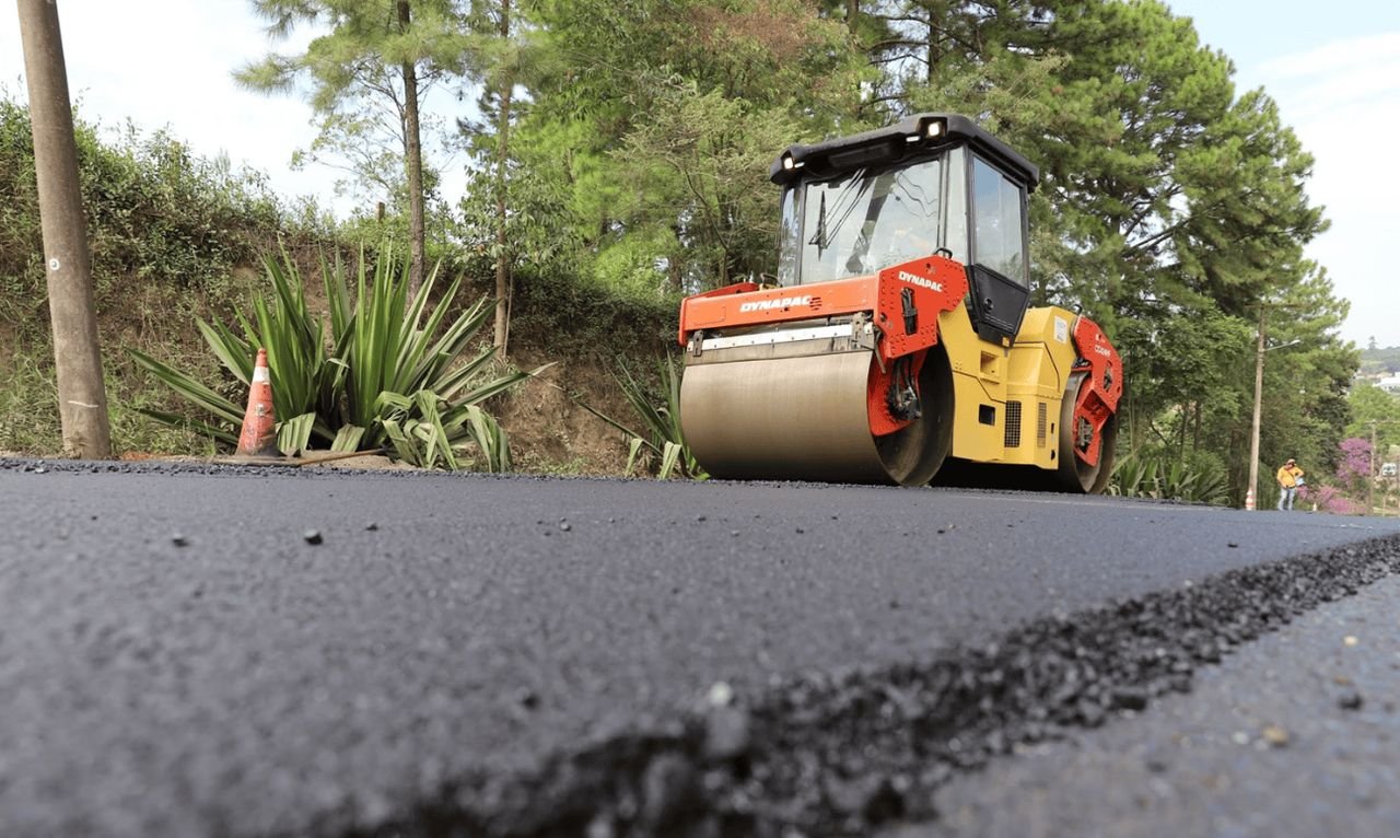 Criciúma ultrapassa 100 quilômetros de ruas pavimentadas em um ano e meio