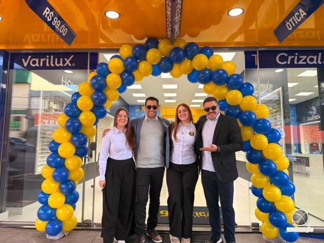 99 Óticas inaugura loja em São Miguel do Oeste com armações por preço único e sorteio de um iPhone 17