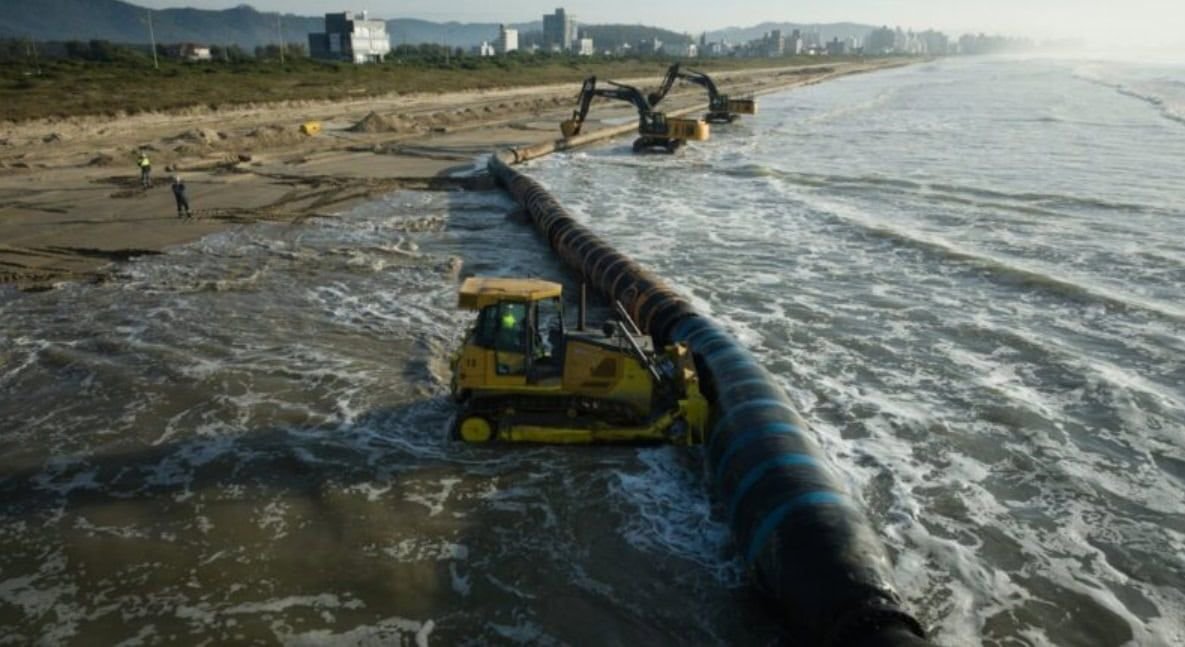 Dragagem para alargamento da Praia do Gravatá deve começar neste fim de semana em Navegantes