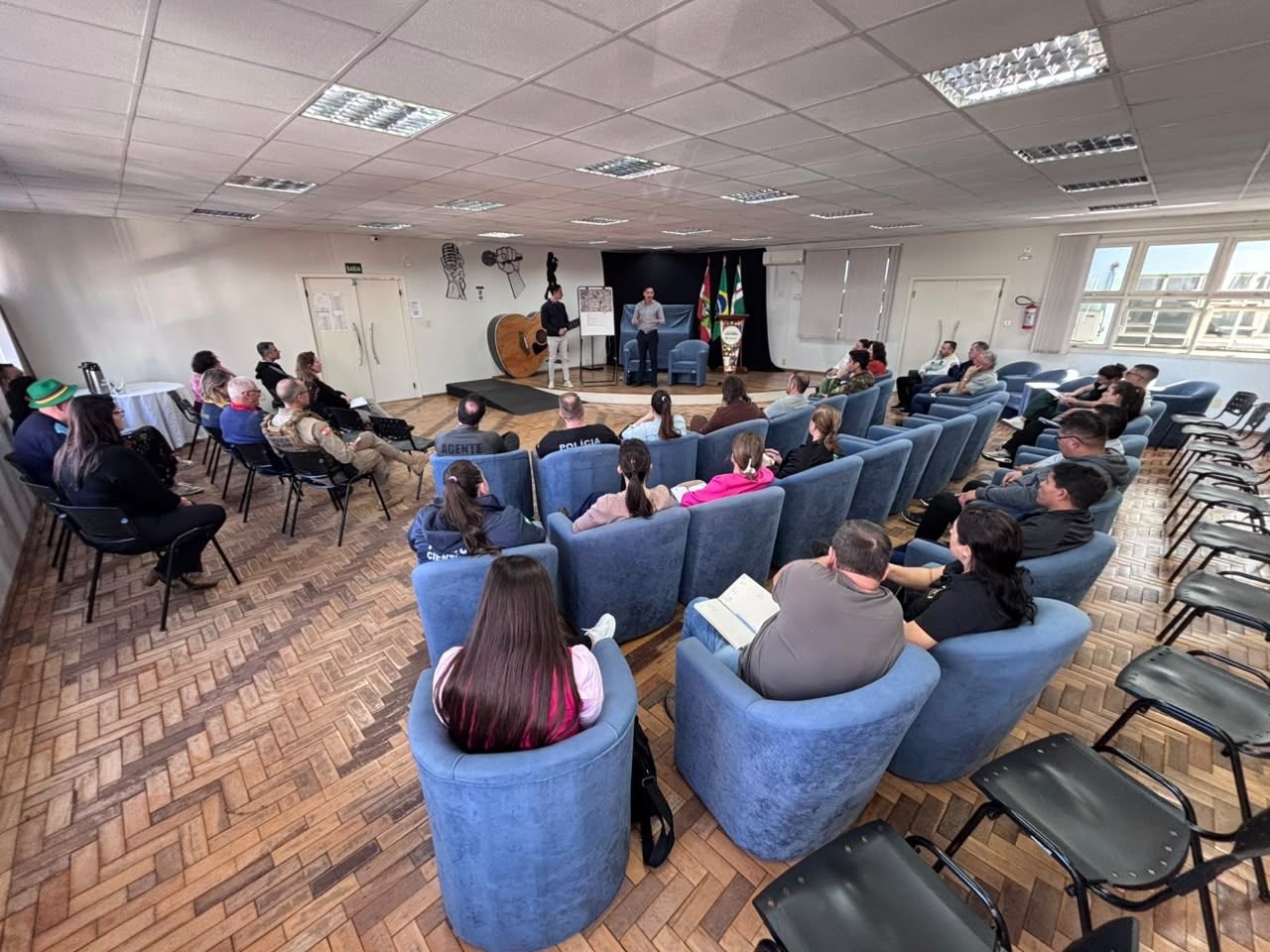 Secretaria de Cultura realiza reunião preparatória para o Desfile Cívico de 7 de Setembro