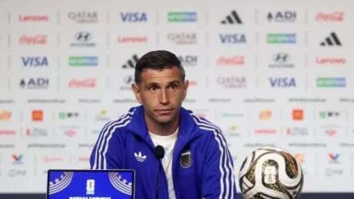 El Dibu Martínez puso en duda su continuidad en la Selección tras la final del Mundial