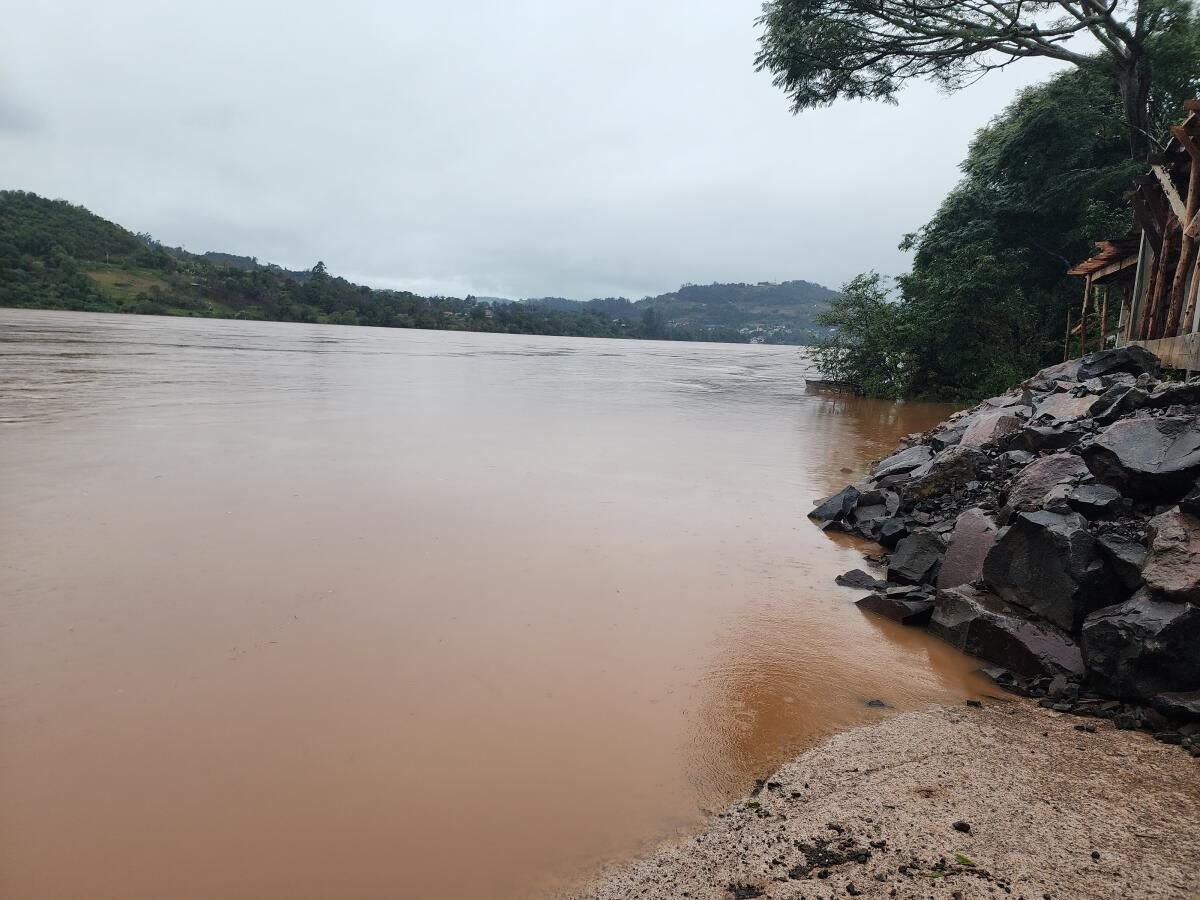 Com tendência de elevação, Rio Uruguai pode atingir 8 metros até o final do dia em Itapiranga