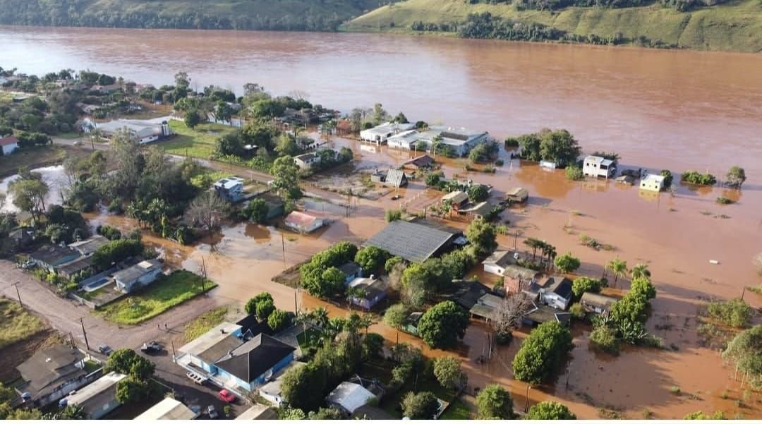 Defesa Civil monitora cheia do Rio Uruguai em Palmitos e mantém alerta para novas chuvas