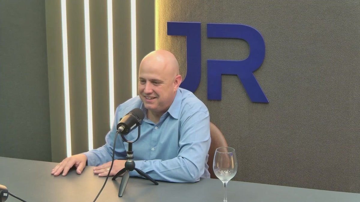 Deco Batisti, vice de Brusque, mira a Alesc: “Baixar imposto sem cortar máquina é hipocrisia”