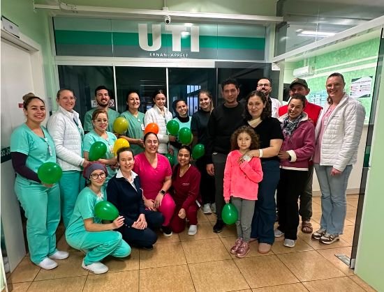 VÍDEO: Após ficar em estado gravíssimo, última vítima do acidente com ônibus paraguaio internada em Maravilha recebe alta