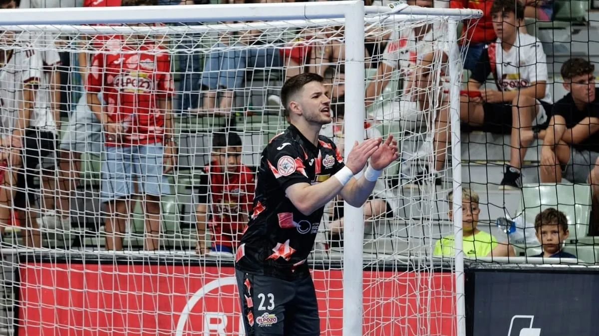 Time campeão italiano anuncia contratação de goleiro descansense