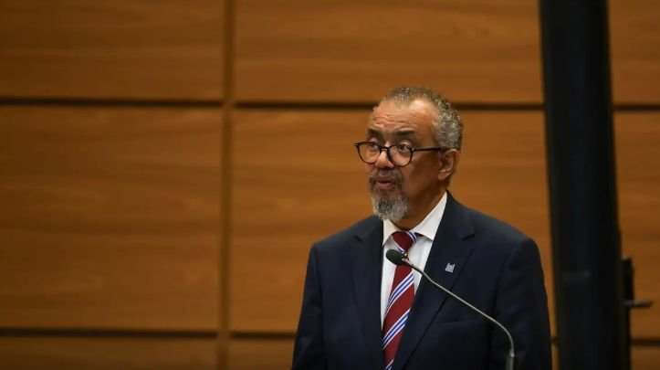 OMS diz que risco de disseminação global do ebola é baixo apesar de surto na África