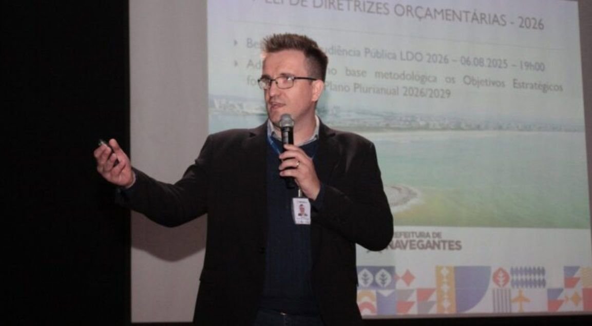 Navegantes realiza audiência pública para definir prioridades da LDO de 2027