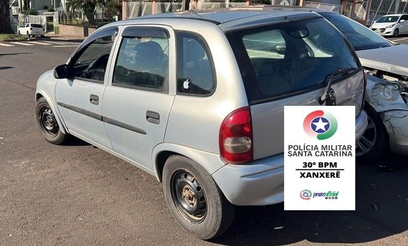 Acidente entre Corsa e Jetta deixa duas pessoas feridas em Xanxerê