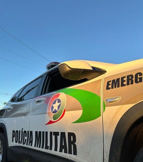 Polícia Militar recupera caminhonete roubada em Chapecó após agressão à vítima