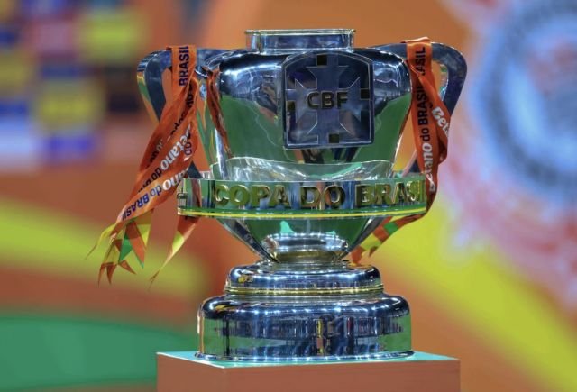 Quatro jogos definem vagas nas quartas de final da Copa do Brasil nesta quarta
