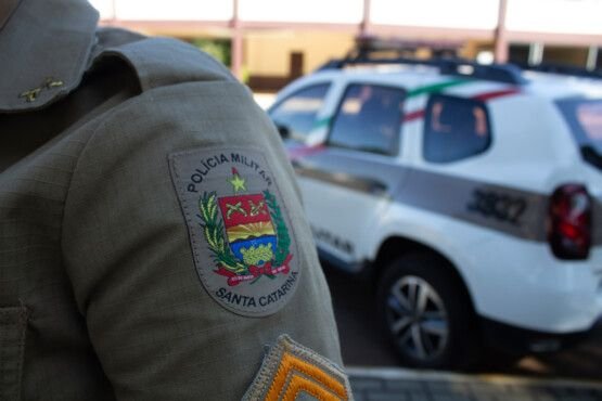 Homem é preso após invadir empresa e furtar equipamentos em Chapecó