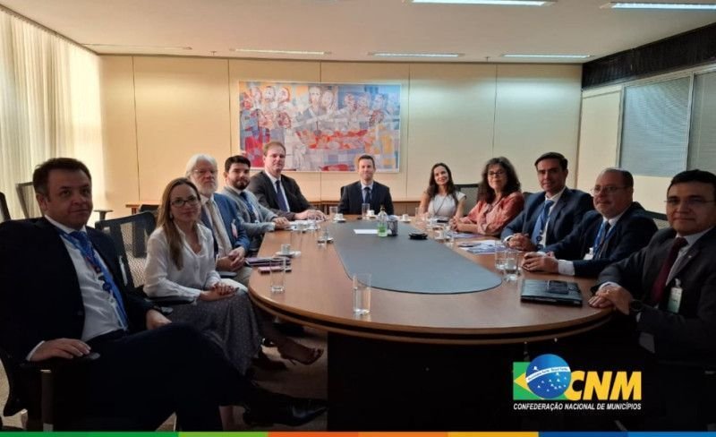 CNM alerta TCU sobre impacto fiscal de propostas para municípios