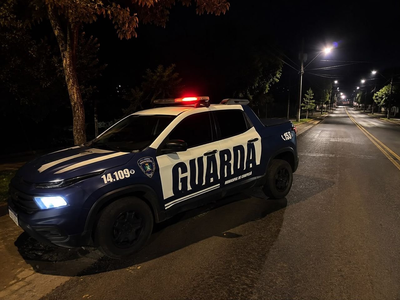 Guarda Municipal autua 21 veículos por estacionamento irregular próximo à Unochapecó
