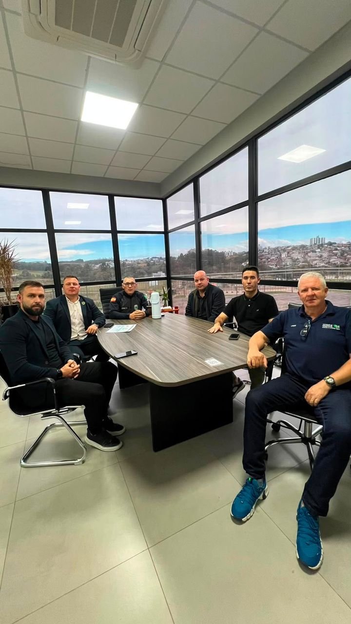 Comitiva de Bento Gonçalves visita Guarda Municipal e Secretaria de Segurança de Chapecó