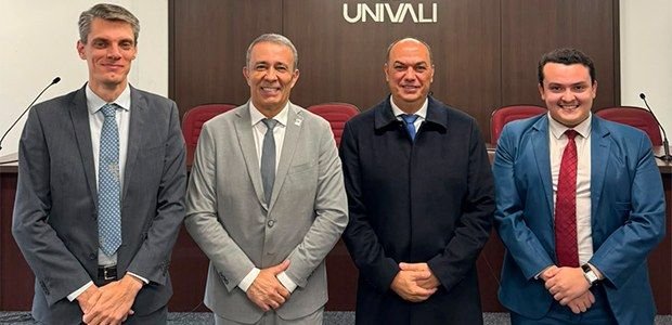 Presidente do TRE-SC participa de Semana dos Cursos Jurídicos na Univali