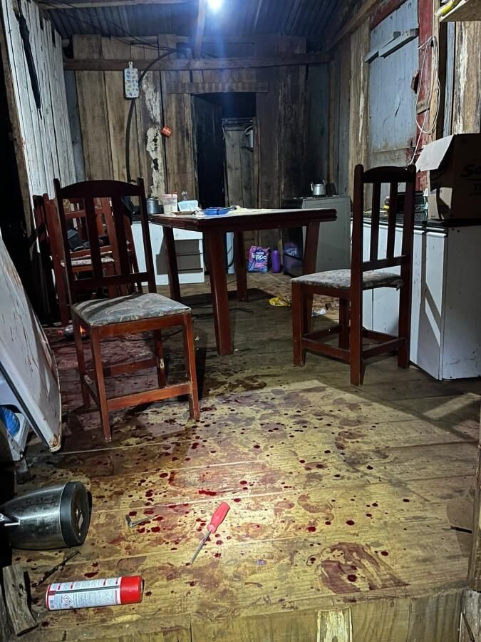 Mulher é presa após atacar homem com facão em Dionísio Cerqueira