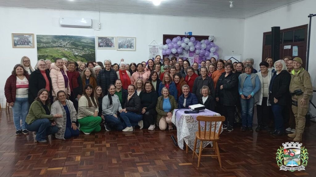 Roda de conversa reúne mulheres em ação do Agosto Lilás em São João do Oeste