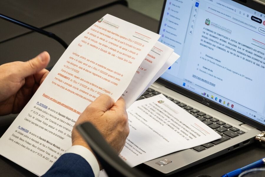 Alesc aprova projetos sobre atendimento a pacientes com risco de sepse e doação de córneas