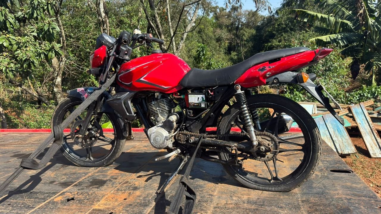 Adolescente é apreendido com motocicleta furtada e adulterada em Dionísio Cerqueira