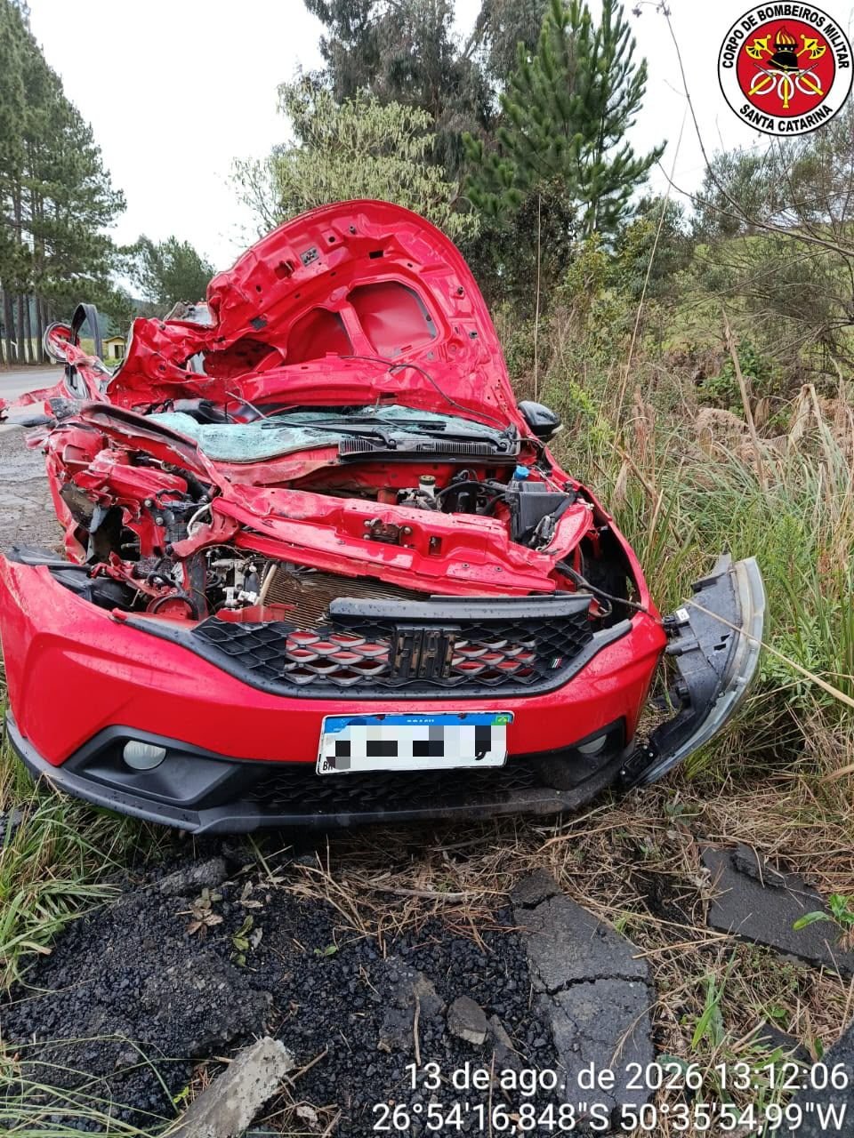 Colisão entre Hilux e Strada deixa homem ferido em Xanxerê
